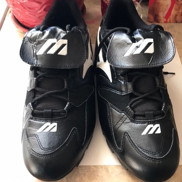 Mizuno Other - NIB Mizuno 12M Low Molded Black Baseball Cleats